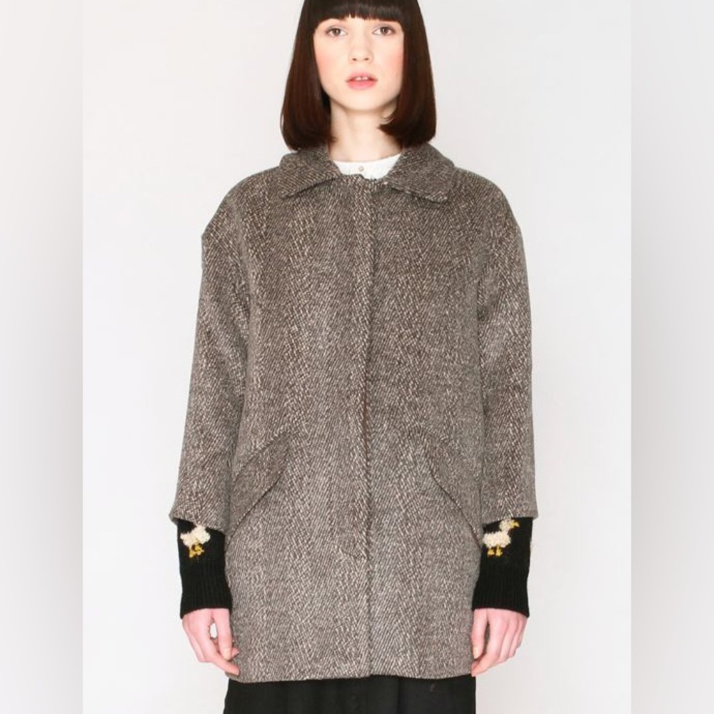 YASMINA" SPIKE GREY COAT PEPALOVES